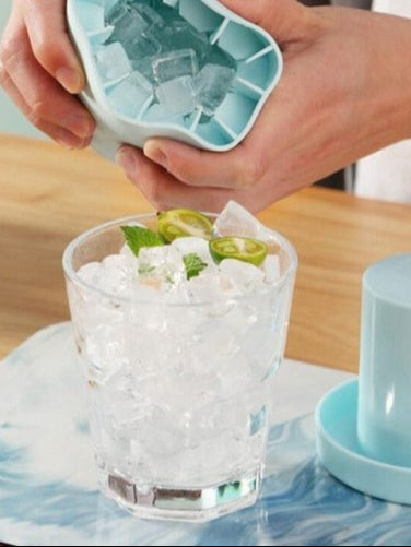 Silicone Ice Cubes Maker | Vaynor |